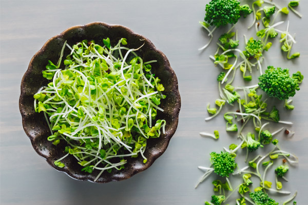 Fresh watercress in a bowl