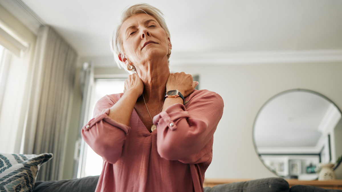 Mulher com fibromialgia